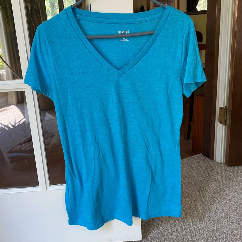 Blue tee shirt